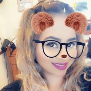 Meet your Posher, Iris